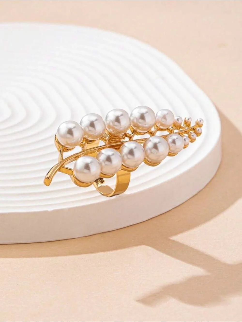 Gold Leaf Ring with White Pearls